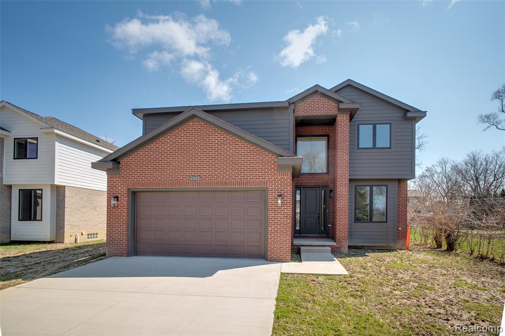 2921 Walsh Drive Rochester, MI 48309 - Photo 1 of 64