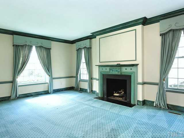 326 West Drewry Lane Raleigh, NC 27609 - Photo 6 of 22 Photo 6