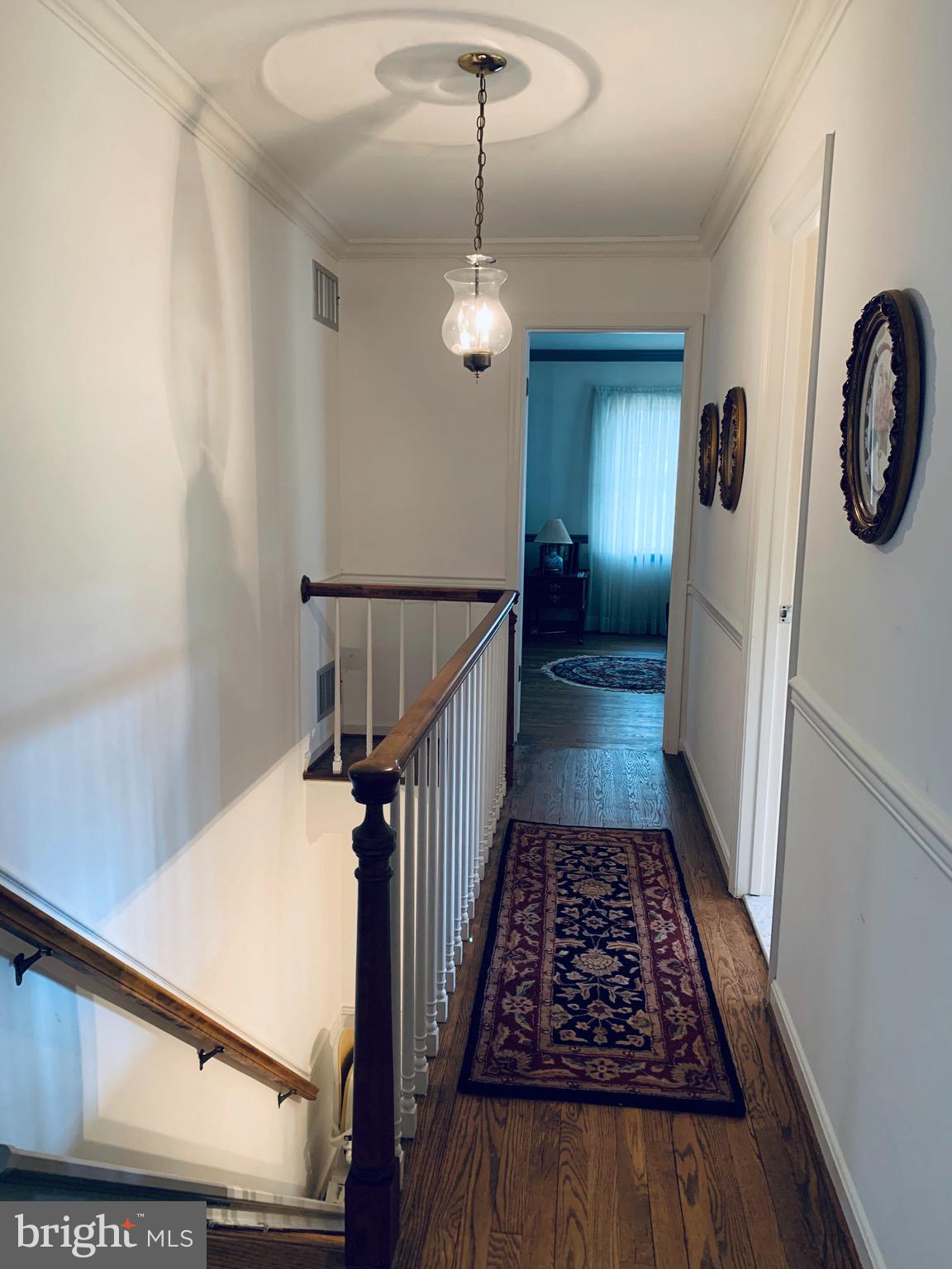 5550 Greenock Road Lothian, MD 20711 - Photo 26 of 39 2nd Floor Hall