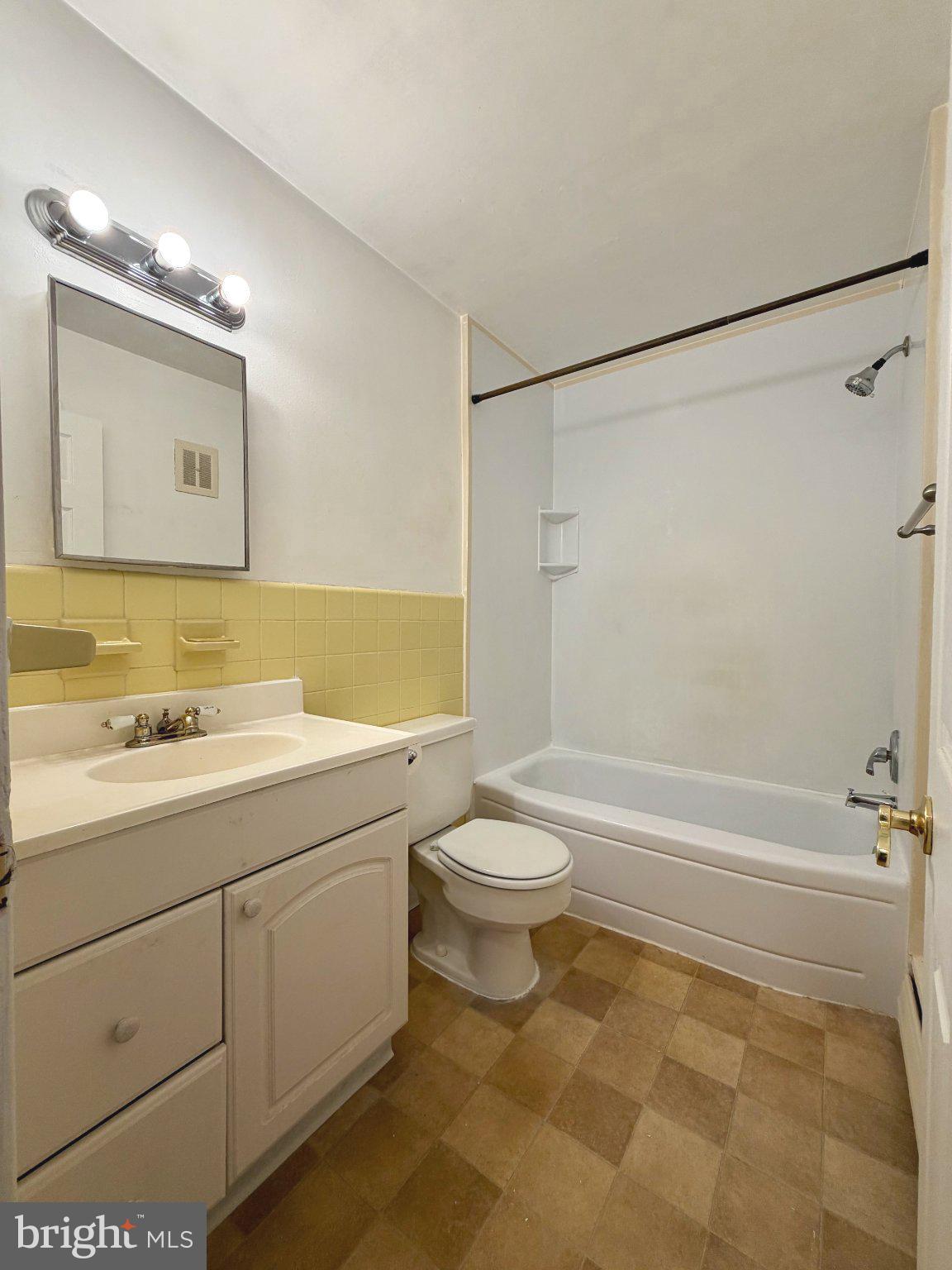61 Llanfair Road, Unit C4 Ardmore, PA 19003 - Photo 14 of 23