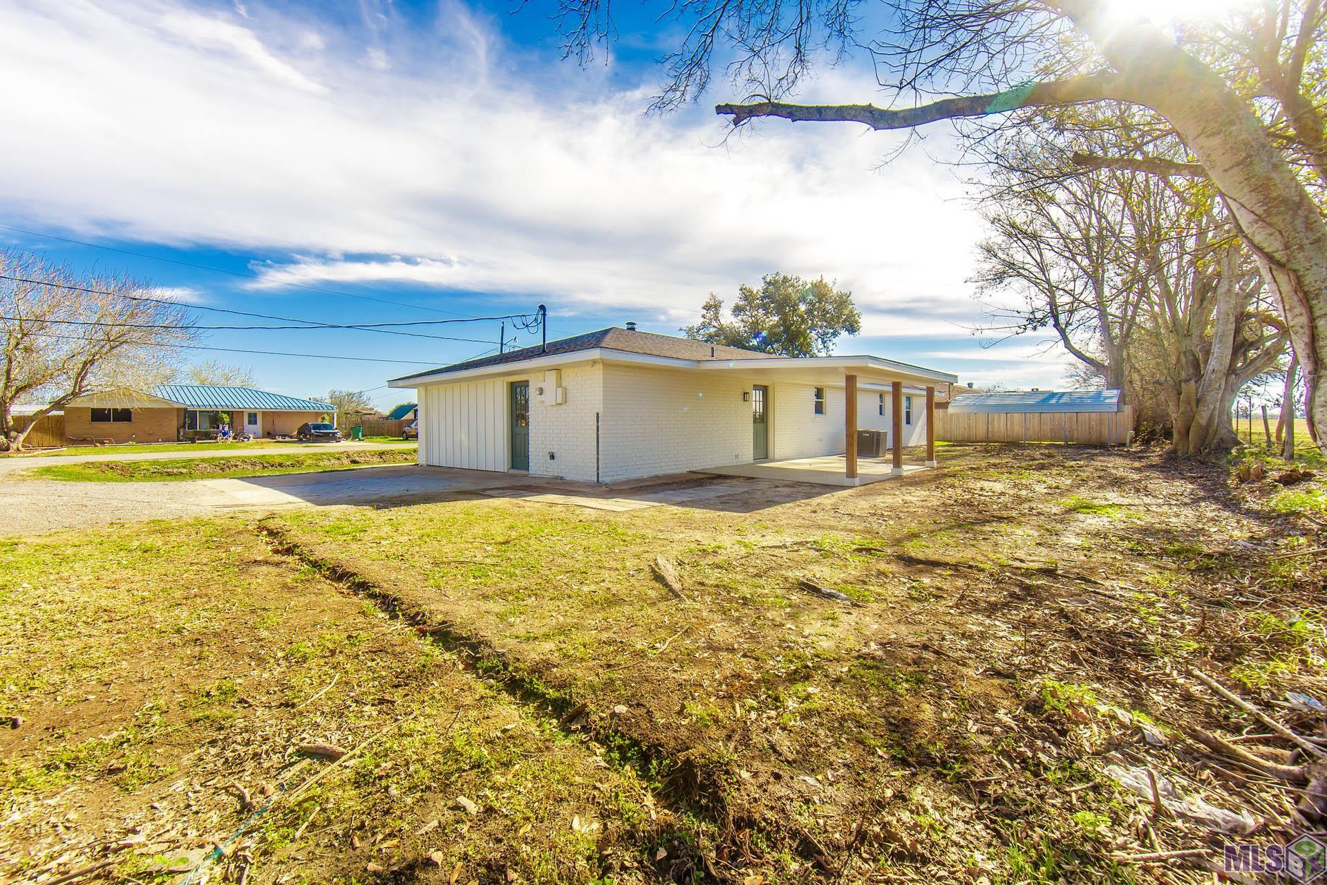 190 St Peter Street Raceland, LA 70394 - Photo 3 of 13