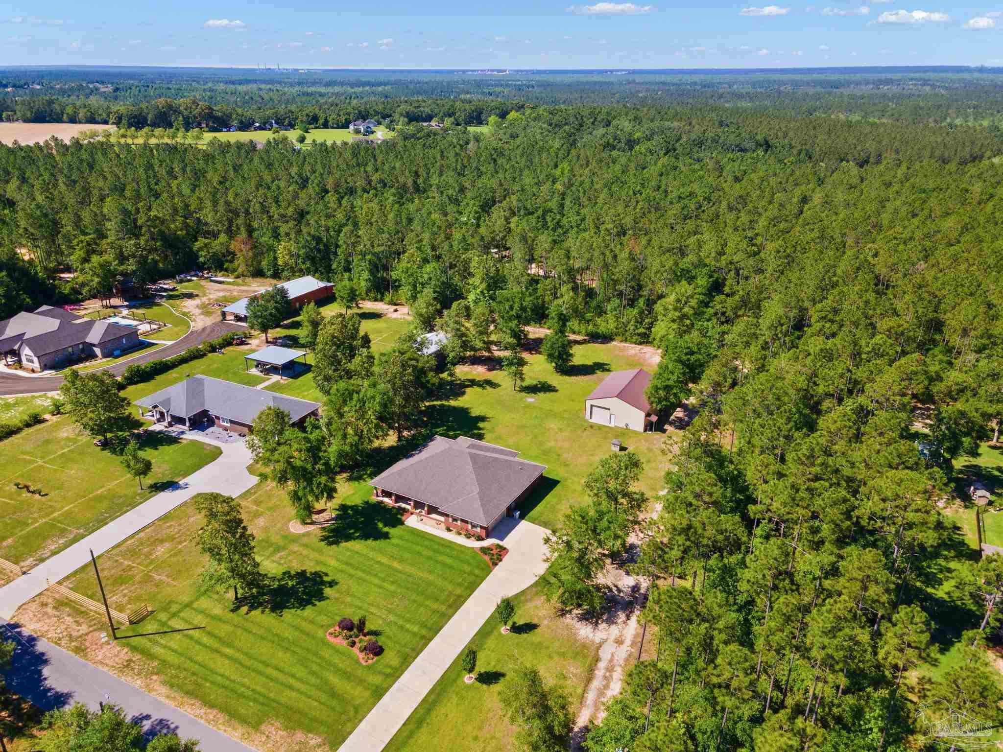 2437 Wallace Lake Road Pace, FL 32571 - Photo 3 of 40