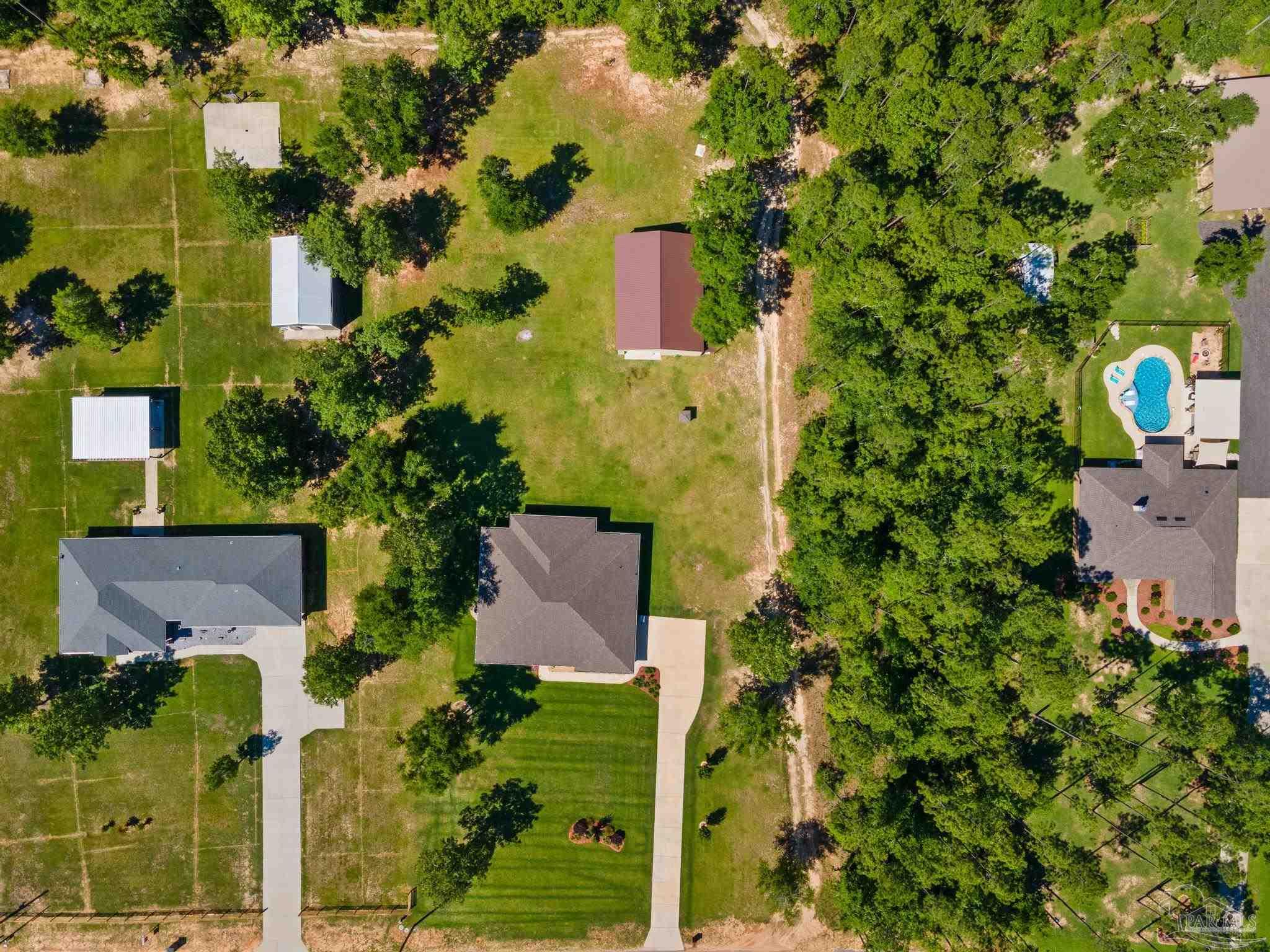2437 Wallace Lake Road Pace, FL 32571 - Photo 5 of 40