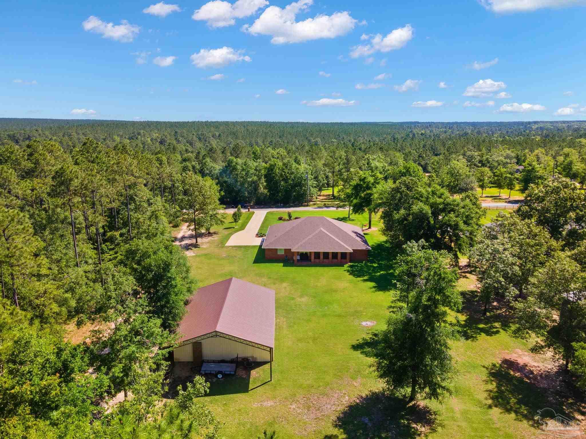 2437 Wallace Lake Road Pace, FL 32571 - Photo 9 of 40