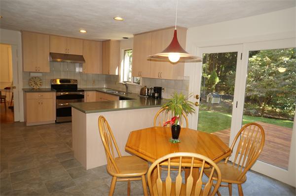 845 Depot Road Boxborough, MA 01719 - Photo 5 of 8