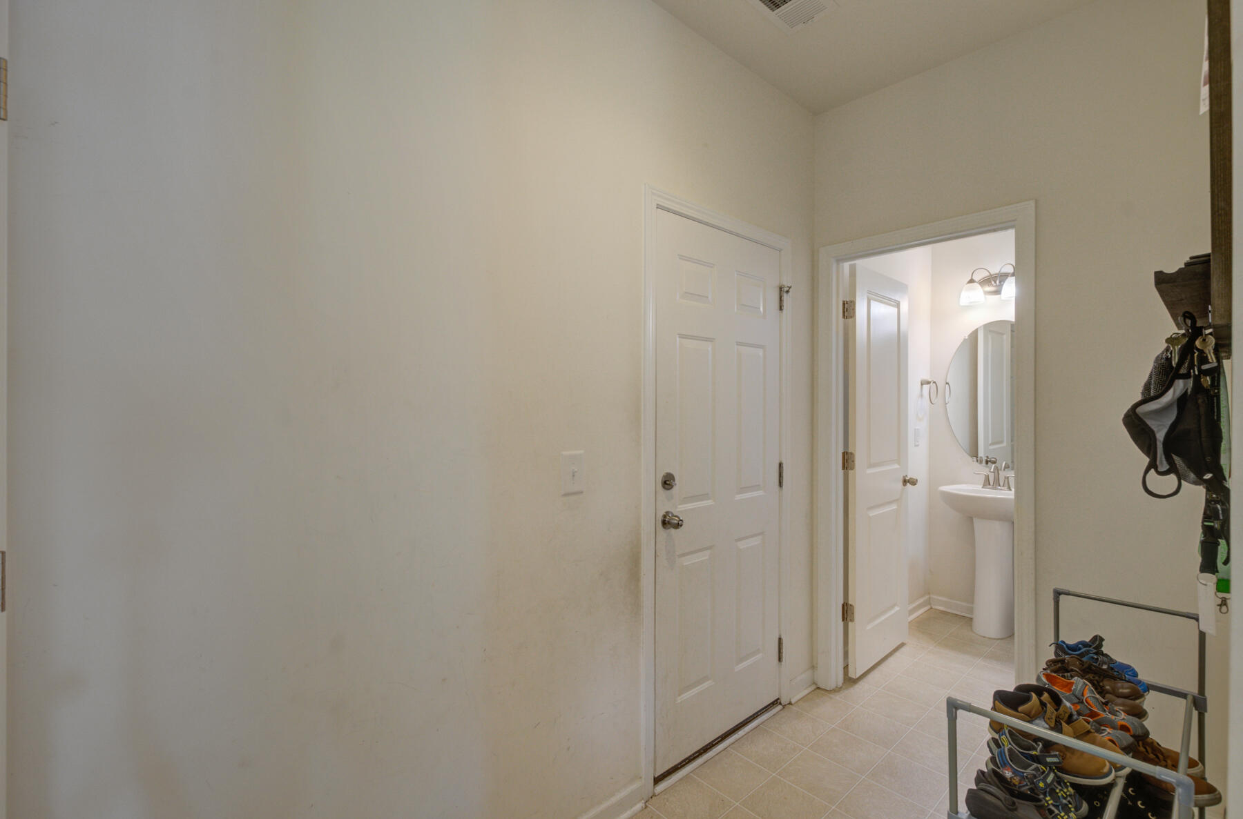 2013 Invention Way Ladson, SC 29456 - Photo 13 of 33 2013 Invention way, Ladson SC (24)