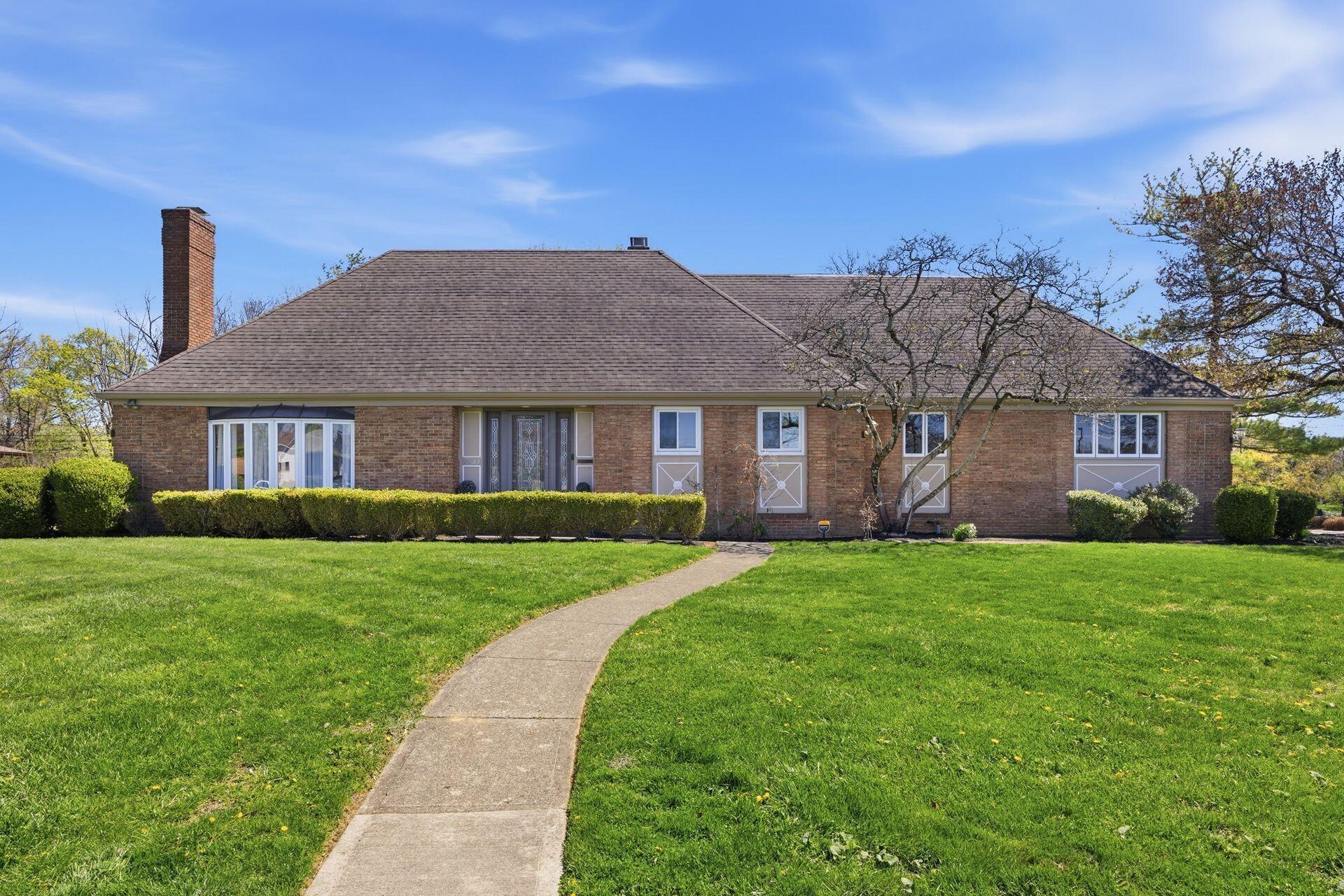 2433 Brookwood Road Columbus, OH 43209 - Photo 5 of 105 Front Exterior