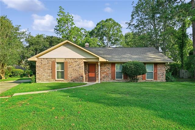 1011 Rue Bordeaux Slidell, LA 70458 - Photo 1 of 15