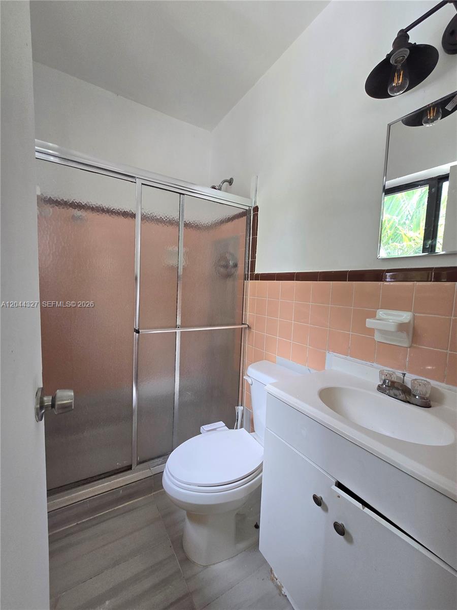 7035 Rue Granville, Unit 3 Miami Beach, FL 33141 - Photo 13 of 15 Gallery Image 13