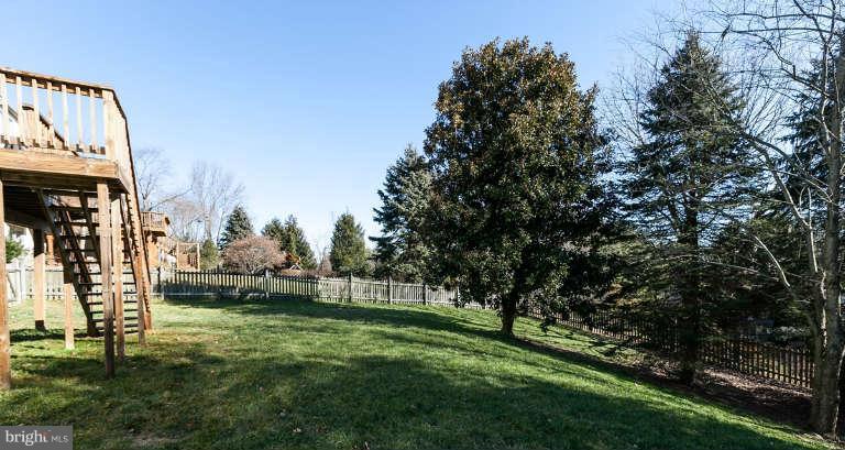 2383 McKenzie Road Ellicott City, MD 21042 - Photo 24 of 30 Big Back Yard