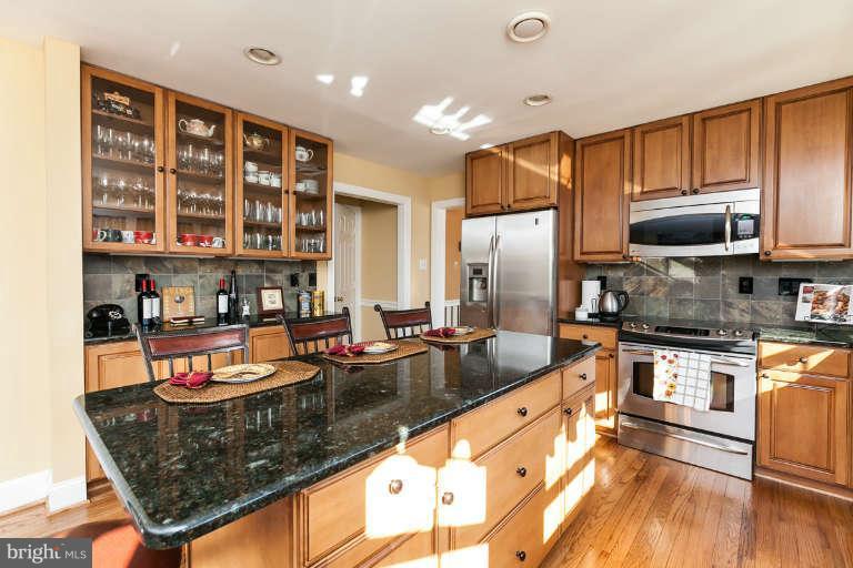 2383 McKenzie Road Ellicott City, MD 21042 - Photo 4 of 30 Wow! The Remodeled Kitchen...