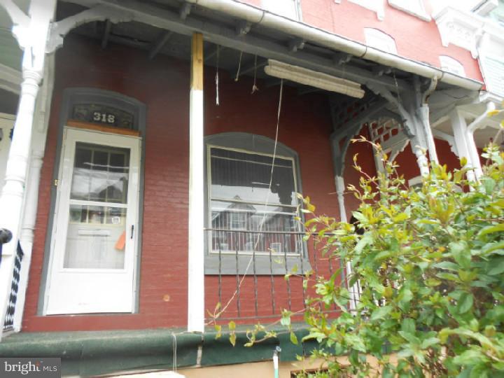 318 Pear Street Reading, PA 19601 - Photo 1 of 12 Gallery Image 1