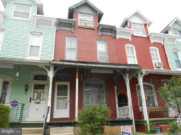 318 Pear Street Reading, PA 19601 - Photo 2 of 12 Gallery Image 2