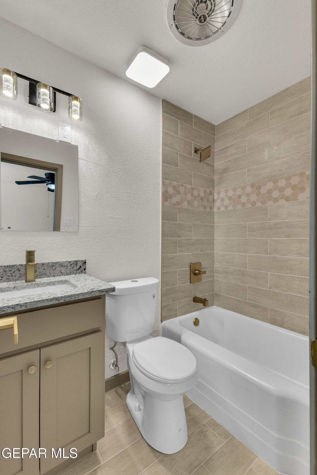 10013 Keystone Lane El Paso, TX 79924 - Photo 30 of 42 5 (6)