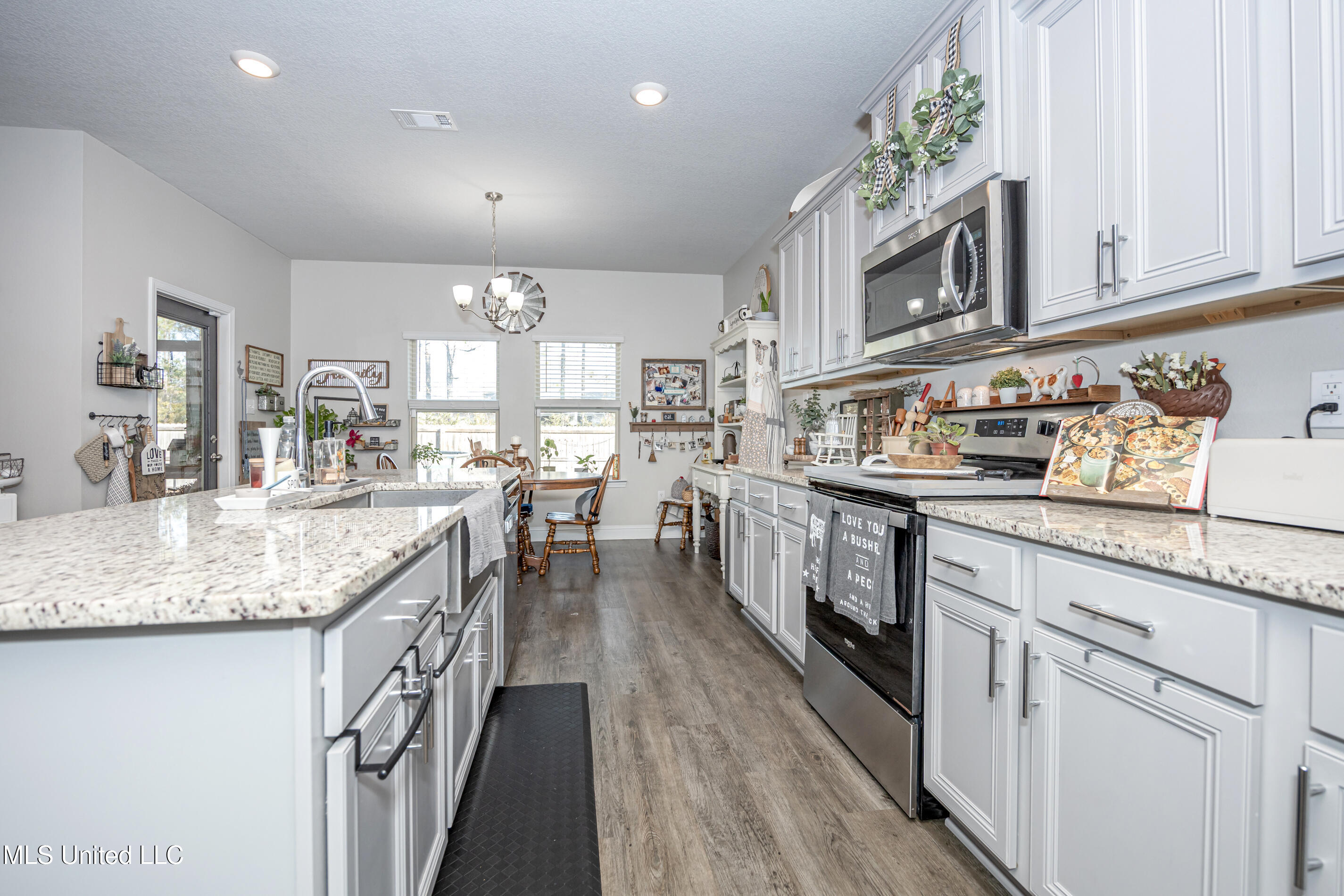 6452 Chickory Way Ocean Springs, MS 39564 - Photo 21 of 54 IMG_0189