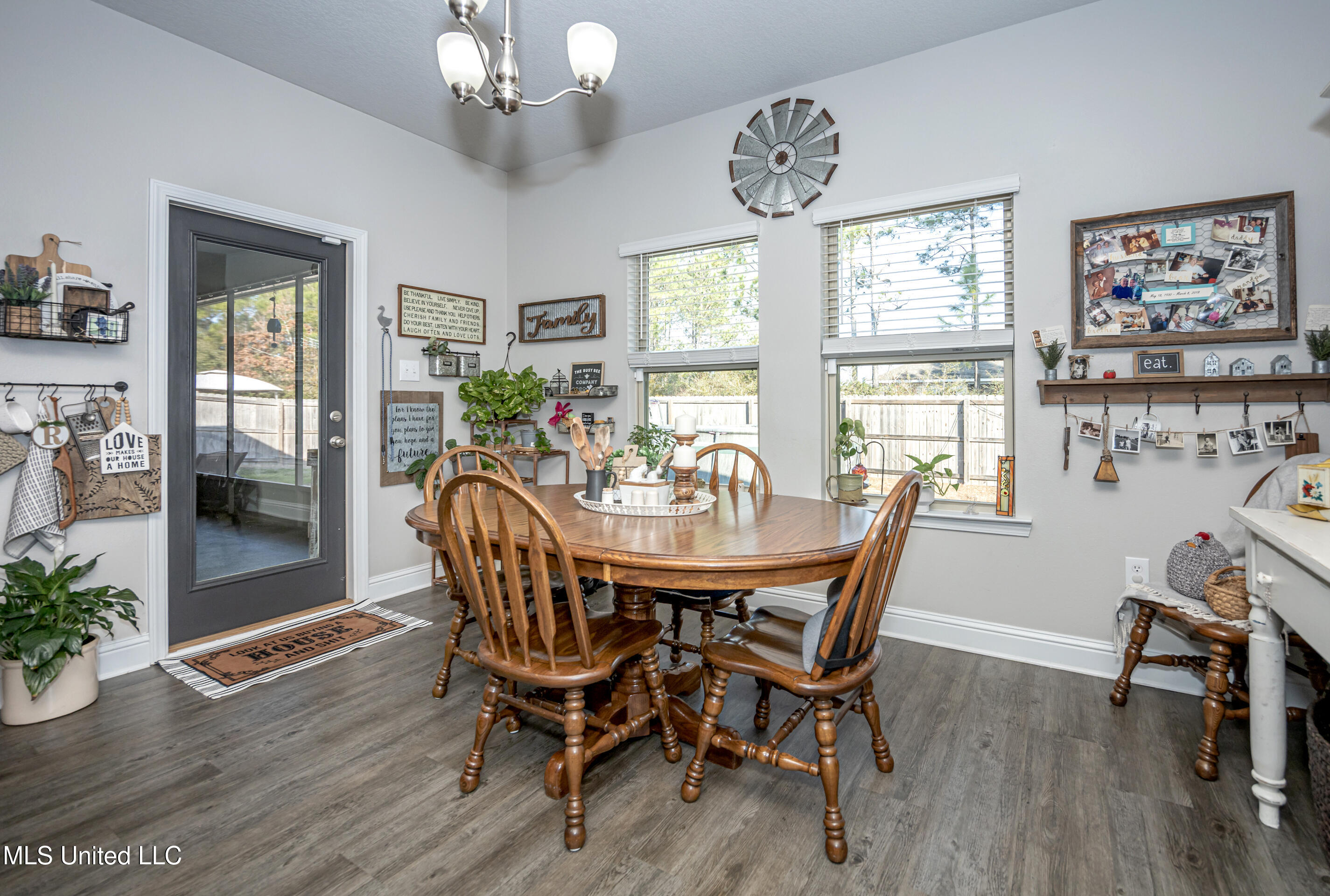 6452 Chickory Way Ocean Springs, MS 39564 - Photo 25 of 54 IMG_0190