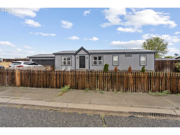 $285,000 | 304 Davaly Avenue Northeast, Boardman, OR 97818