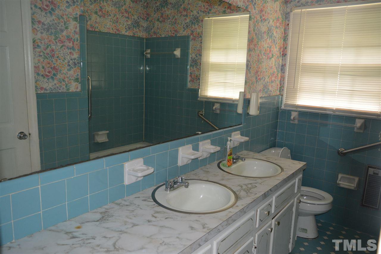 8100 Bells Lake Road Apex, NC 27539 - Photo 14 of 21 Gallery Image 14