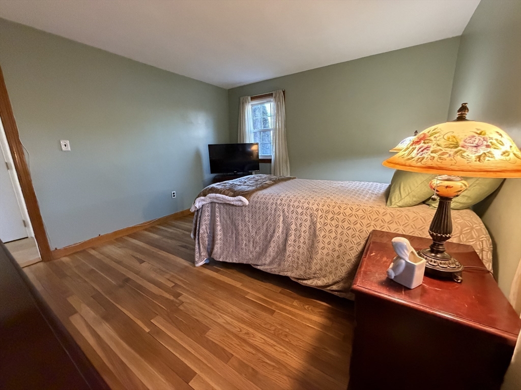 23 Orchard Avenue Saugus, MA 01906 - Photo 19 of 42