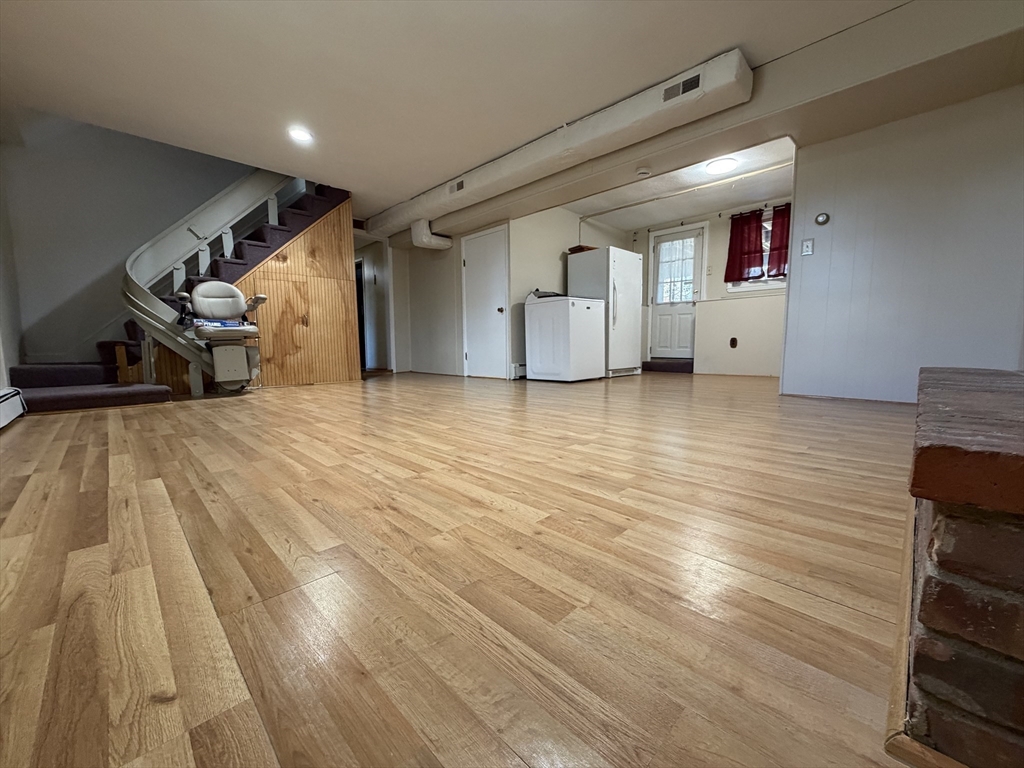 23 Orchard Avenue Saugus, MA 01906 - Photo 31 of 42