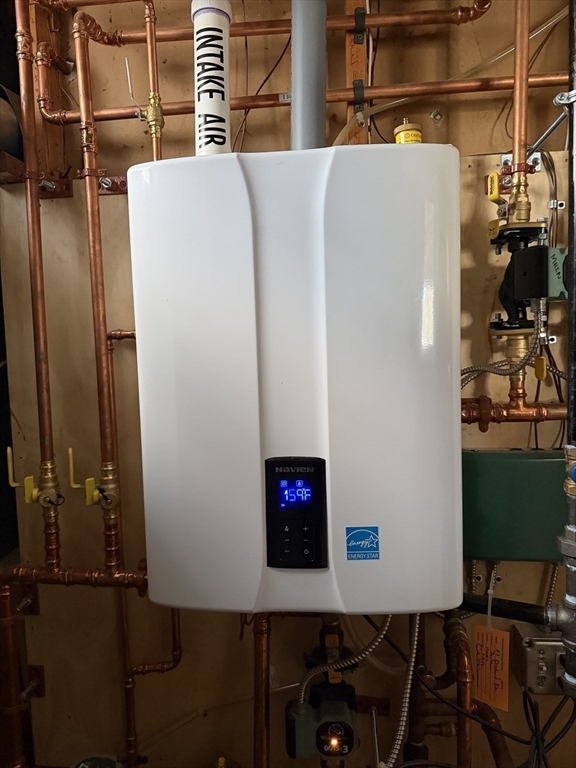 23 Orchard Avenue Saugus, MA 01906 - Photo 36 of 42