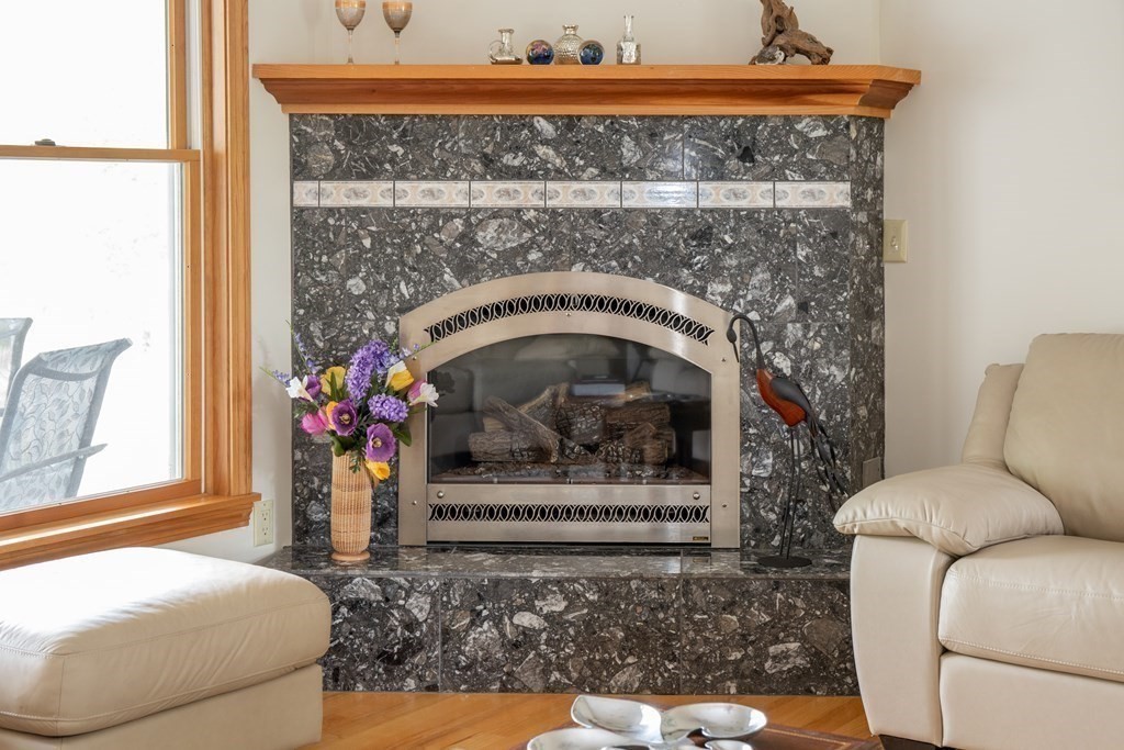99 Log Plain Road Greenfield, MA 01301 - Photo 6 of 42 Gallery Image 6