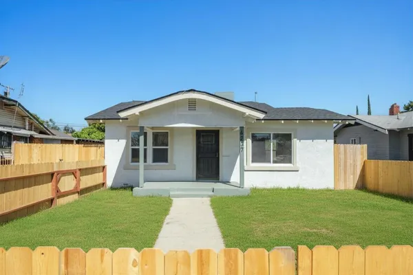 $310,000 | 4237 East Washington Avenue, Fresno, CA 93702