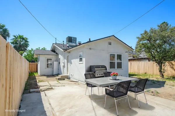 $310,000 | 4237 East Washington Avenue, Fresno, CA 93702
