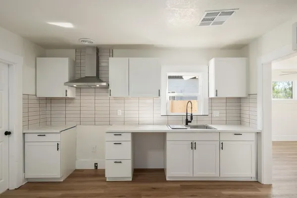 $310,000 | 4237 East Washington Avenue, Fresno, CA 93702