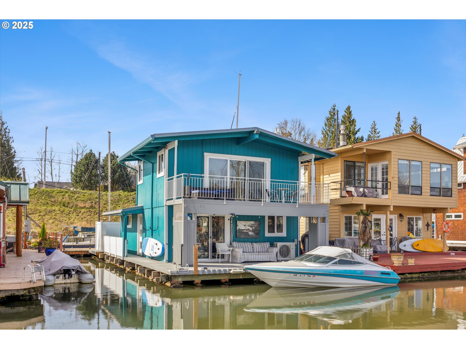 55 Northeast Bridgeton Road, Unit 10 Portland, OR 97211 - Photo 1 of 28 Gallery Image 1
