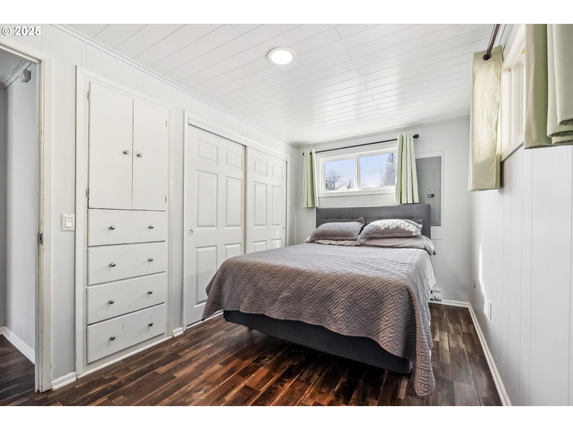 55 Northeast Bridgeton Road, Unit 10 Portland, OR 97211 - Photo 11 of 28 Bedroom