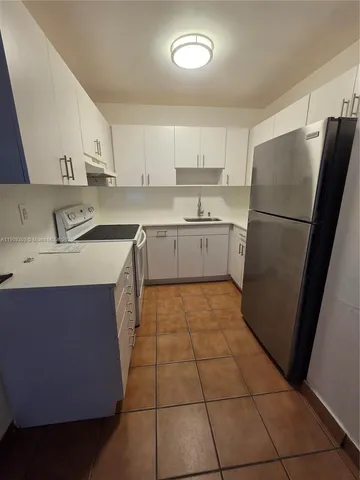 $245,000 | 3640 Northwest 9th Street, Unit 407, Miami, FL 33125