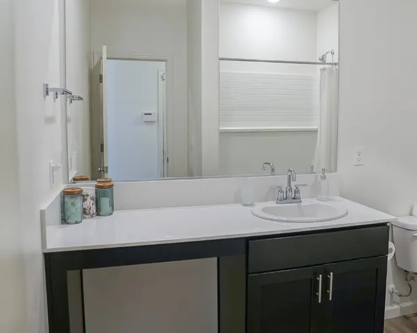 $499,000 | 969 South Kandarian Court, Fowler, CA 93625