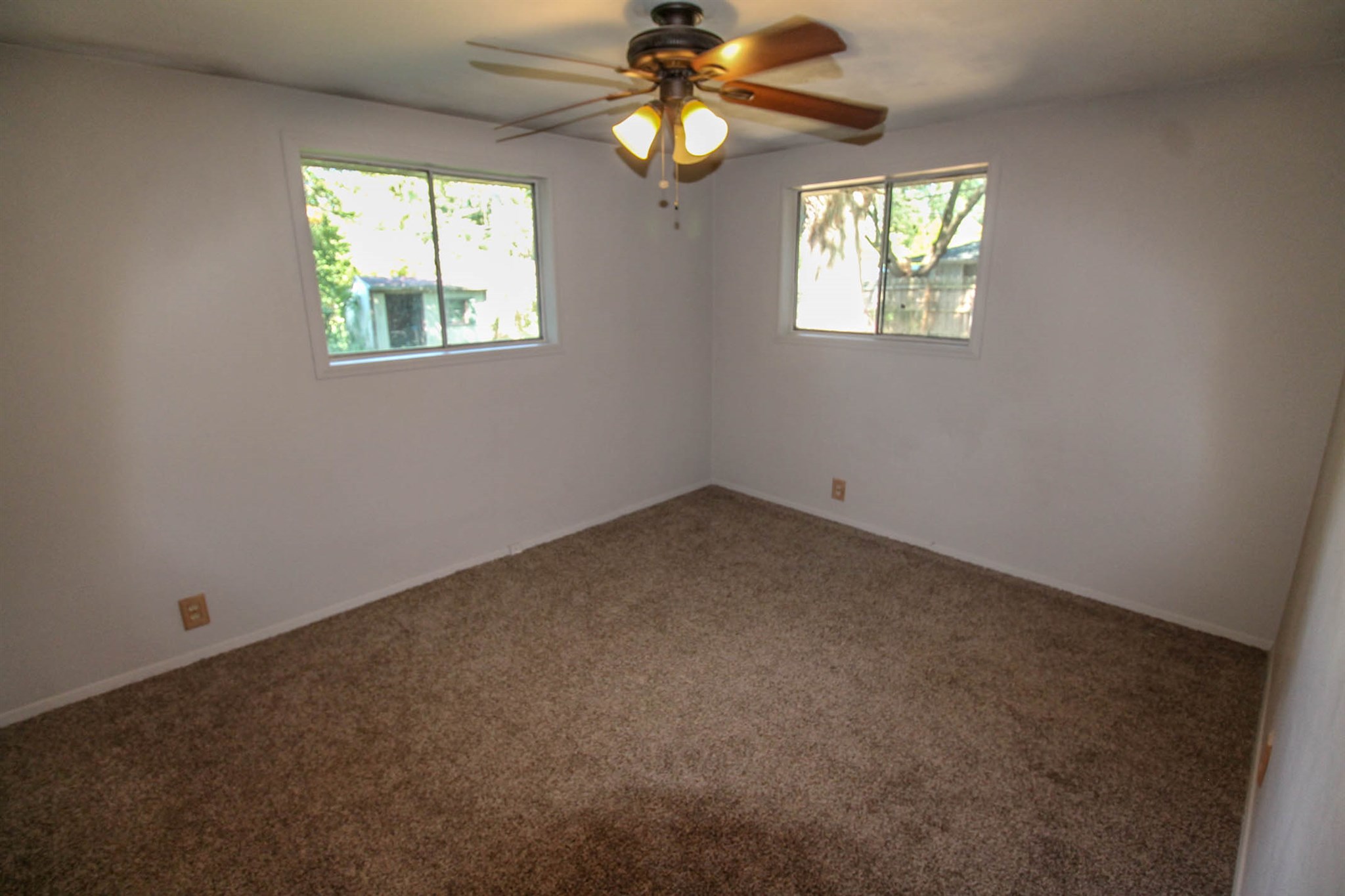 17433 Cleveland Road South Bend, IN 46635 - Photo 12 of 20