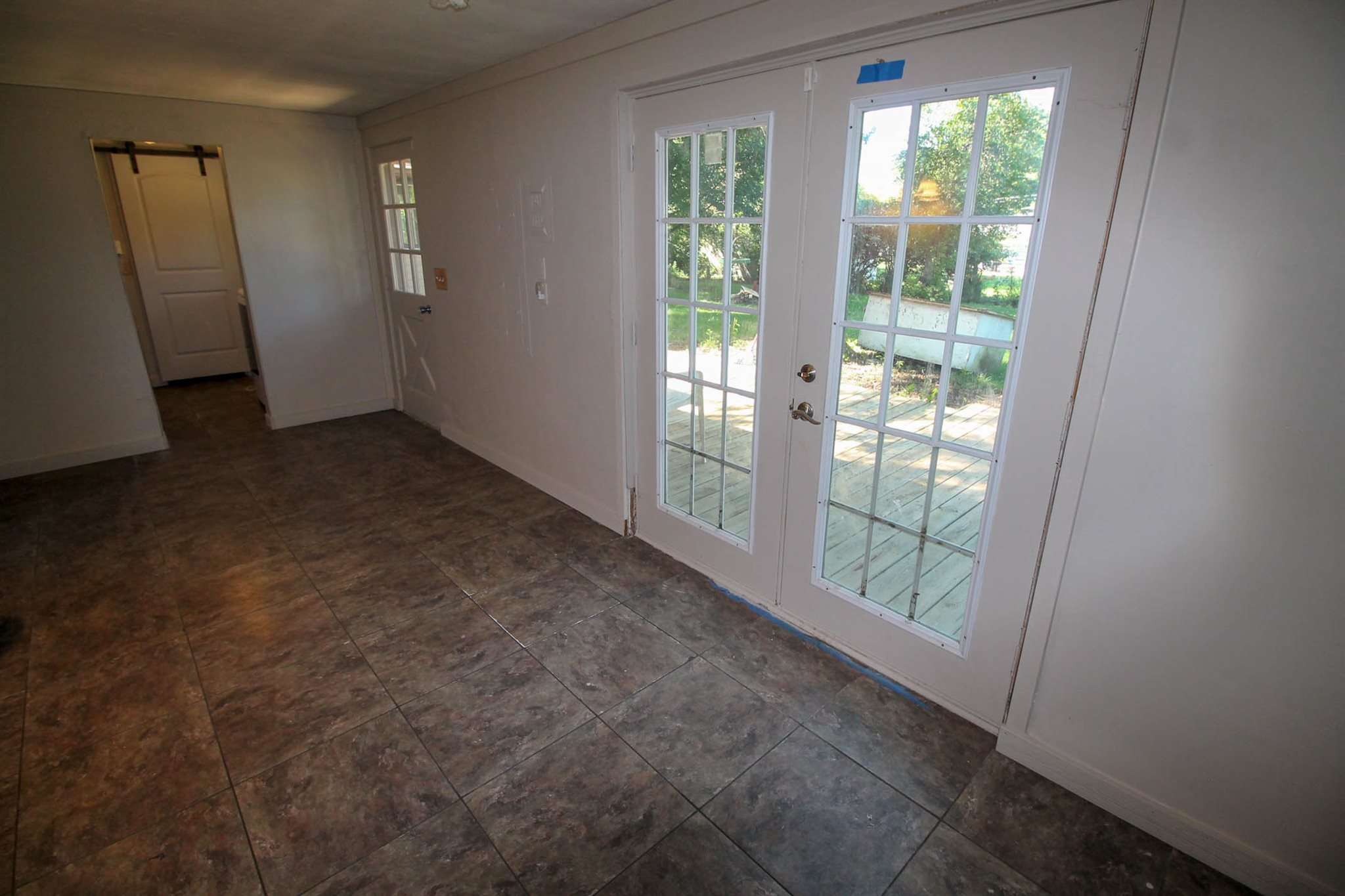 17433 Cleveland Road South Bend, IN 46635 - Photo 8 of 20