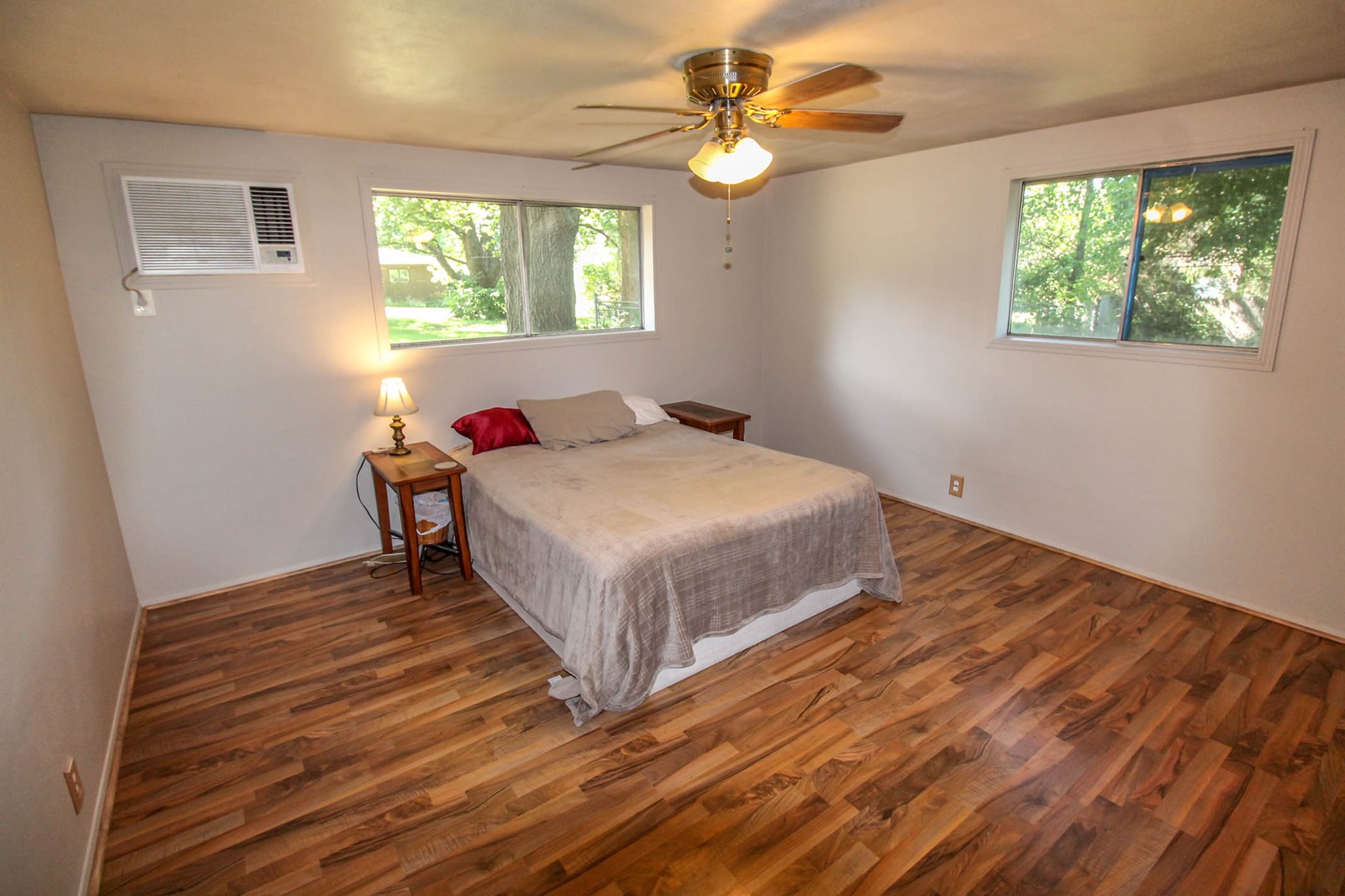 17433 Cleveland Road South Bend, IN 46635 - Photo 9 of 20
