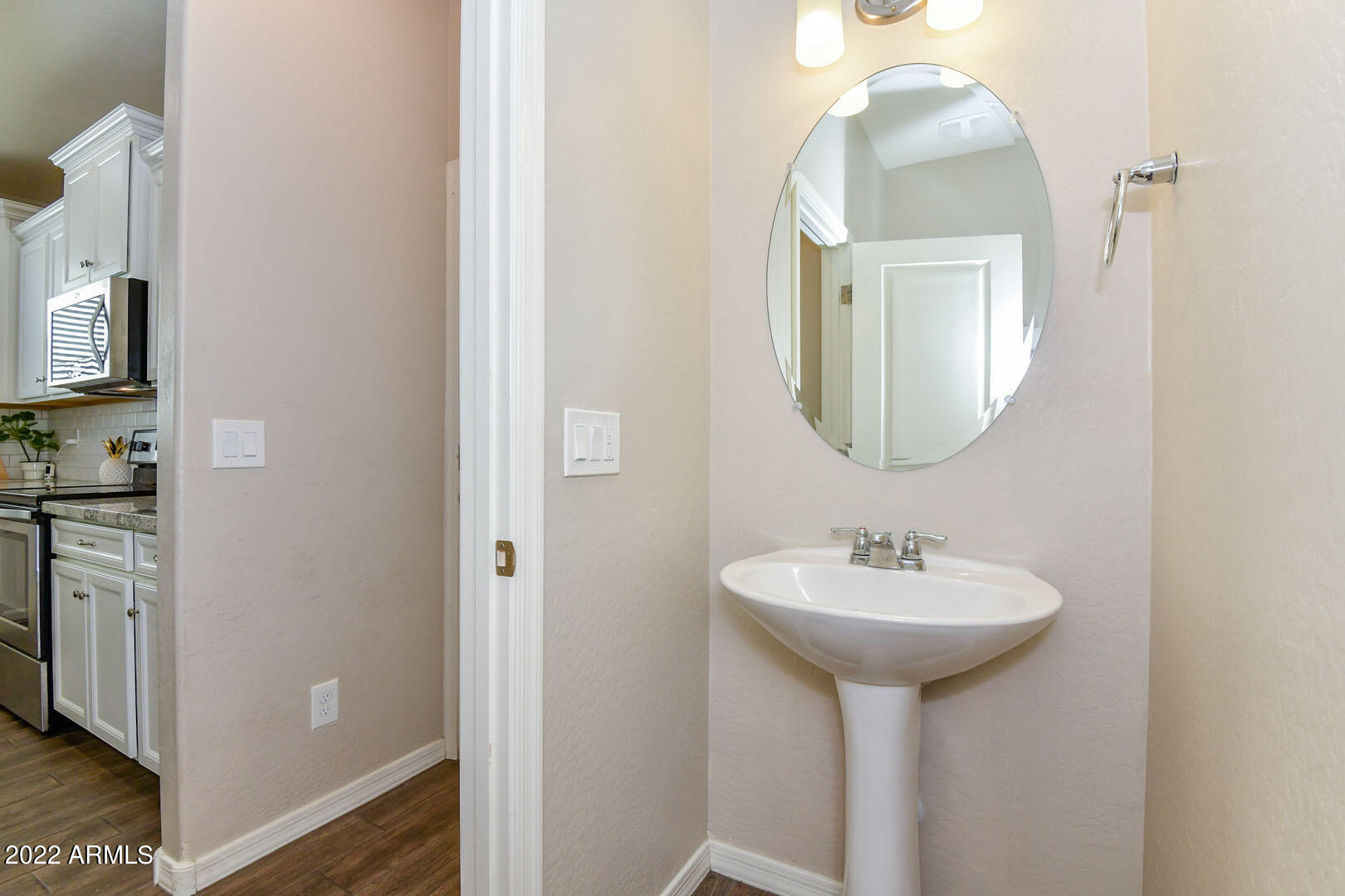3418 West Hayduk Road Laveen, AZ 85339 - Photo 14 of 33 Powder Room