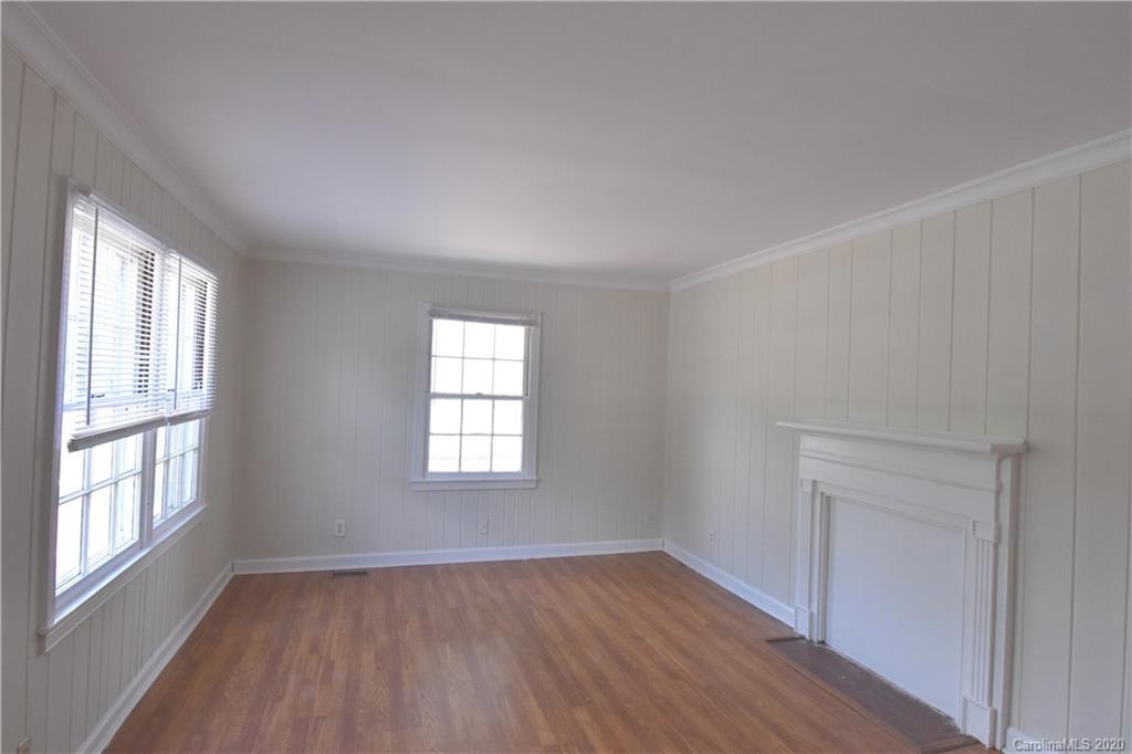 1449 Remount Road Charlotte, NC 28208 - Photo 3 of 13 Gallery Image 3