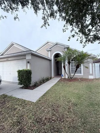 $1,900 | 1302 Belvoir Drive, Davenport, FL 33837
