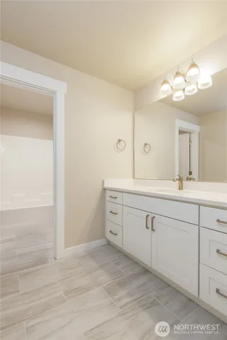 $712,000 | 921 West Ted Yao Way, Moses Lake, WA 98837