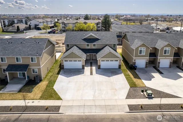 $712,000 | 921 West Ted Yao Way, Moses Lake, WA 98837