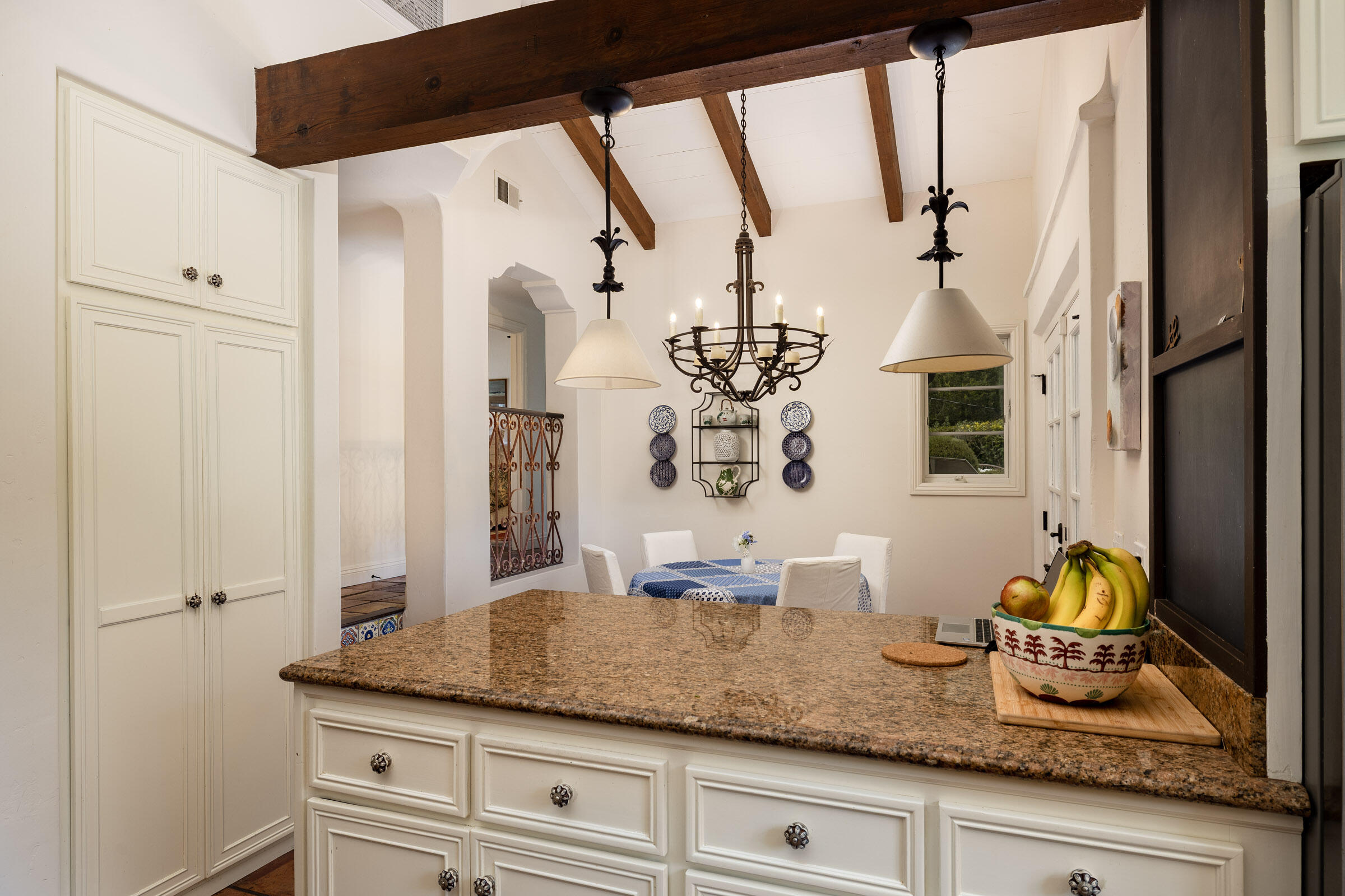 655 Coyote Road Santa Barbara, CA 93108 - Photo 8 of 38 655 Coyote Rd_0028