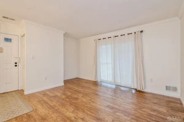 $2,350 | 101 Quince Court, Lawrence Township, NJ 08648