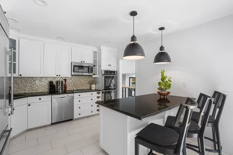 $1,599,000 | 335 Georgetown Road, Weston, CT 06883