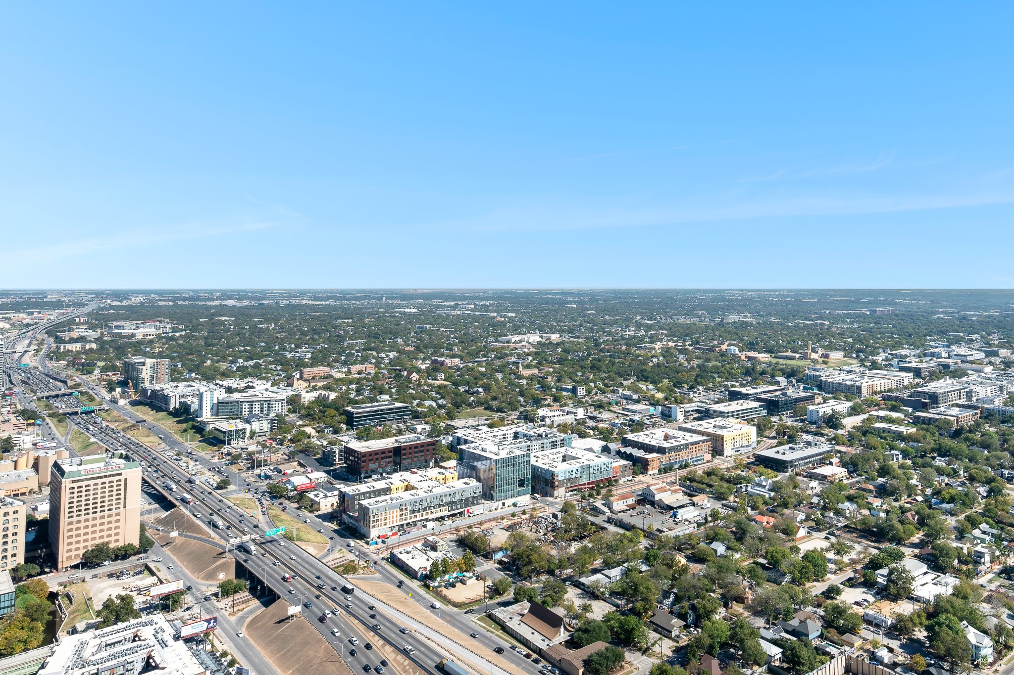 610 Davis Street, Unit 5206 Austin, TX 78701 - Photo 31 of 35 an aerial view of multiple house