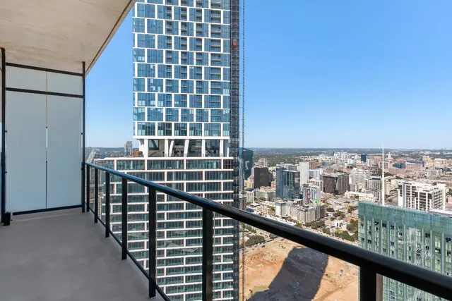 $4,300 | 610 Davis Street, Unit 5206, Austin, TX 78701