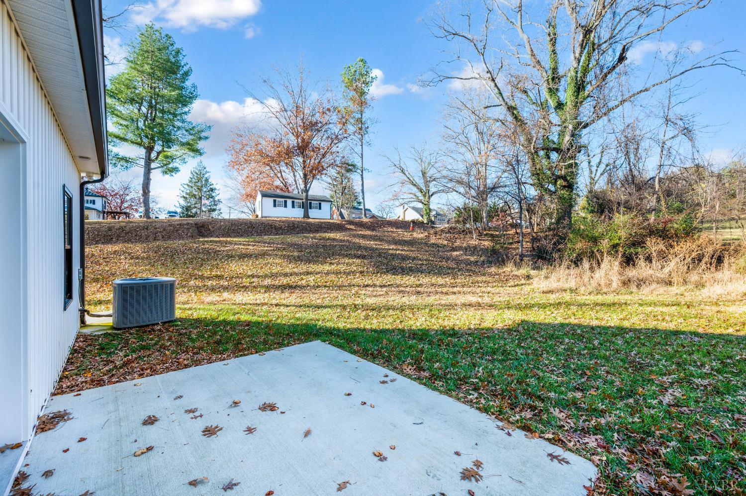 520 Raflo Place Avenue Bedford, VA 24523 - Photo 8 of 51