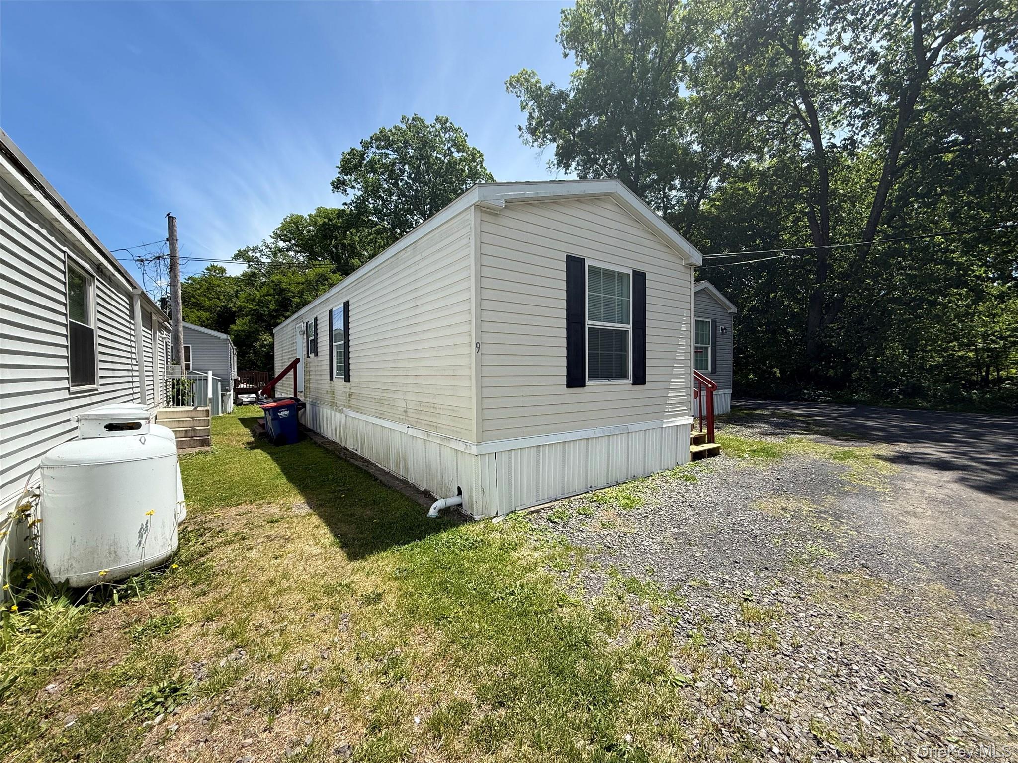 701 Sawkill Road, Unit 9 Kingston, NY 12401 - Photo 2 of 3