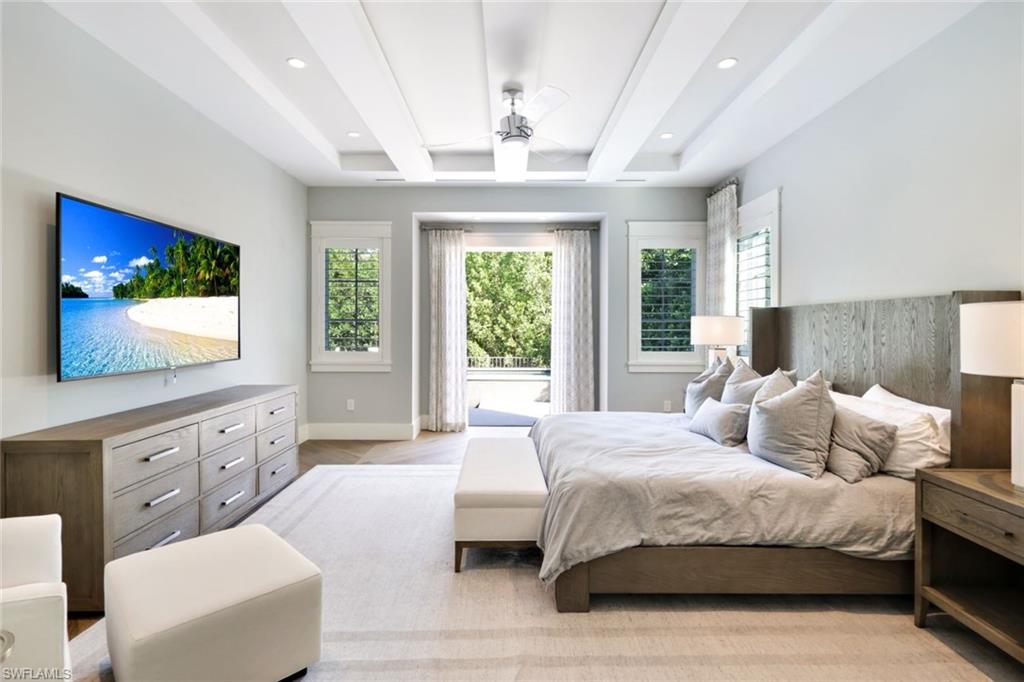 91 14th Street South Naples, FL 34102 - Photo 16 of 31