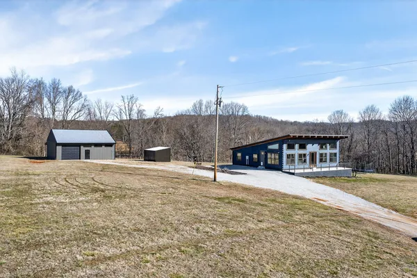$459,000 | 1405 Cane Creek-Cummingsville Road, Sparta, TN 38583